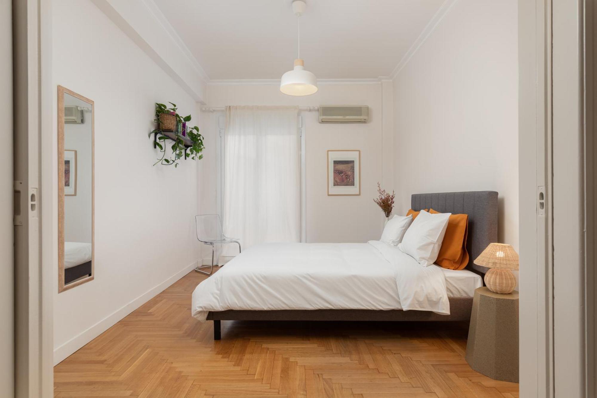 Peaceful Apartment In Neapoli, Exarcheia Athen Exterior foto